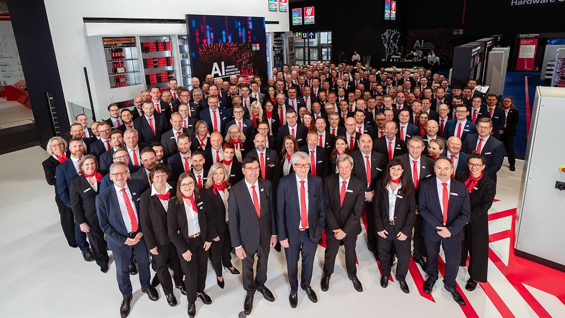 Willkommen bei der Friedhelm Loh Group